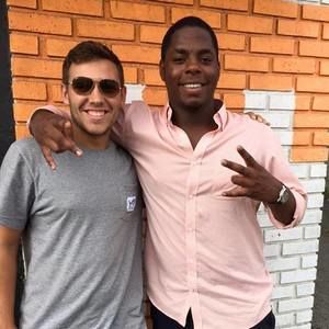 Meet your Posher, Joshua